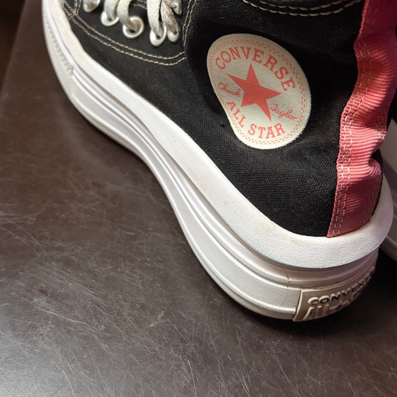 Converse Black and White Sneakers with Red Interior - Picture 9 of 9